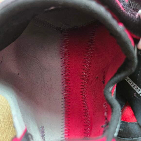 La Sportiva Kubo womens climbing shoe (Love Potion) - 37.5 - Picture 6 of 7